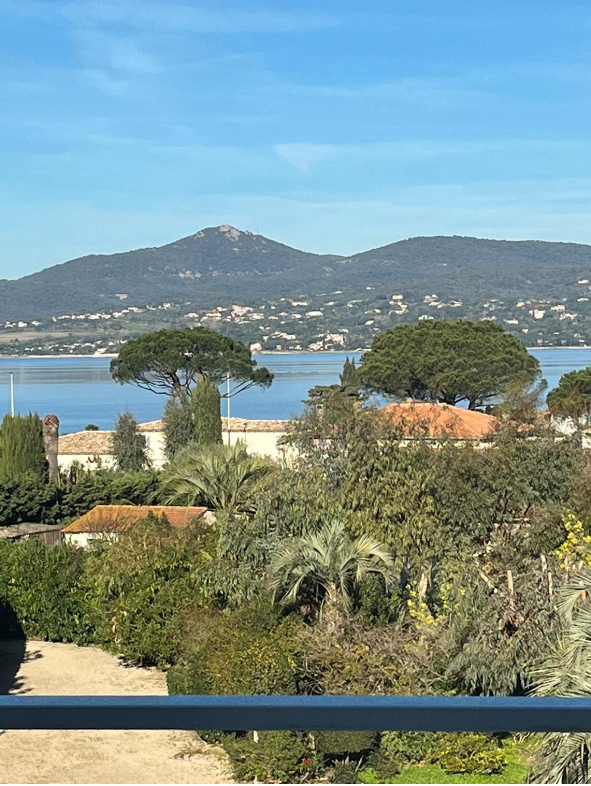 Terrasse Vue Mer - Appartement 6 Pers, 3 Chambres Et Parking A St Tropez سان تروبيه المظهر الخارجي الصورة